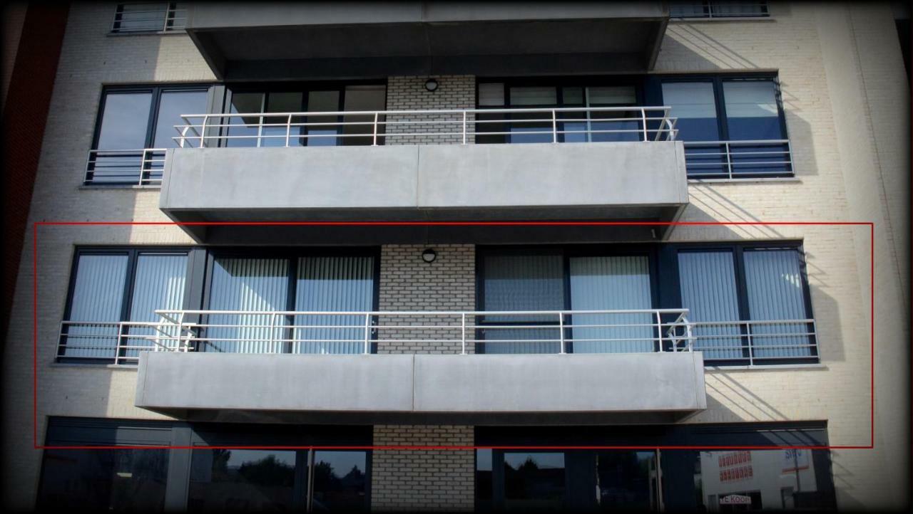 Apartamento puerto colon Ypres Exterior foto